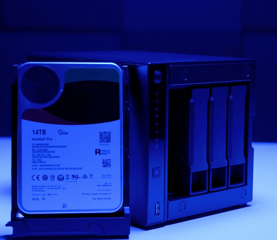 Recuperação de NAS: diagnóstico gratuito e sala limpa para recuperação segura de dados