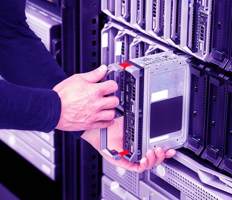 Recuperação de RAID: diagnóstico gratuito e sala limpa para recuperação segura de dados. especialistas em recuperação com alto índice de sucesso e sigilo total.